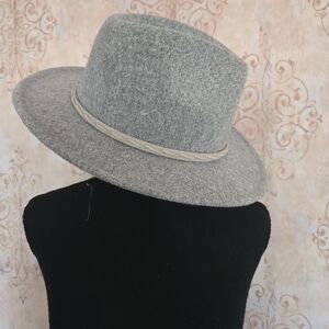 Stylish Gray Women's Hat